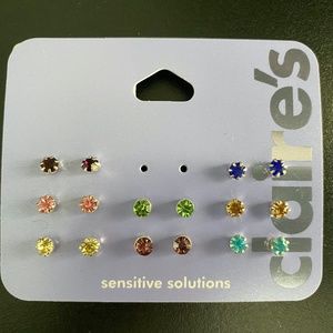 8 Pair Color Studs Earings